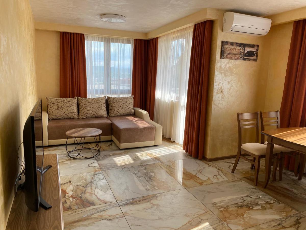 Coziness And Comfort In The Old Town Veliko Tŭrnovo Exterior photo