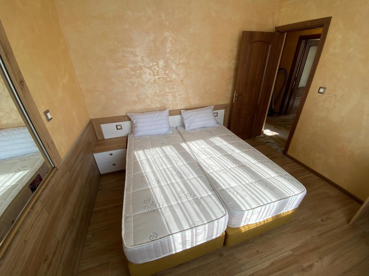 Coziness And Comfort In The Old Town Veliko Tŭrnovo Exterior photo